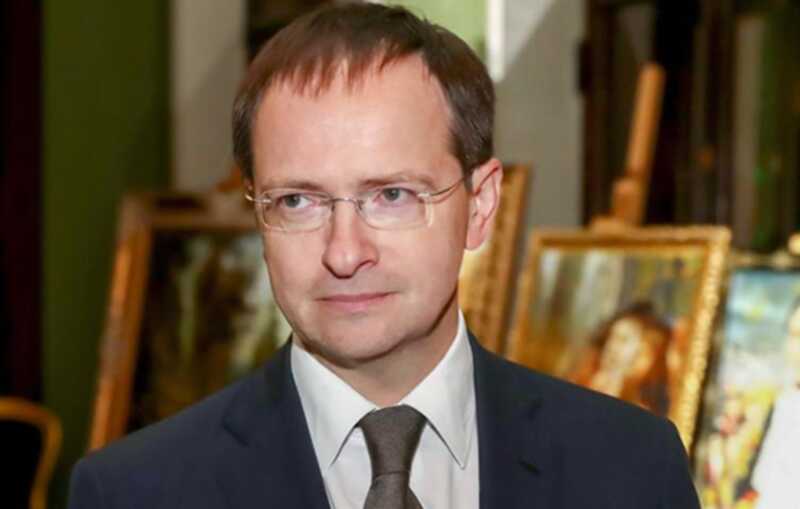 Мединский и его команда взяли под контроль Переделкино, превратив литературное наследие в средство для собственного обогащения